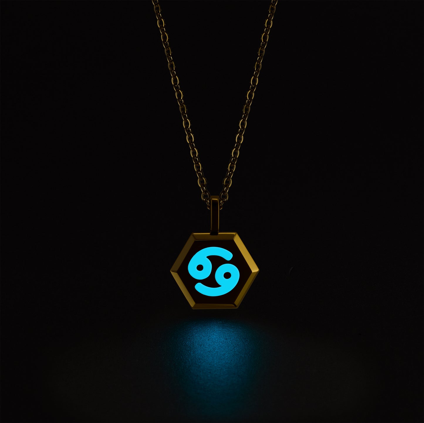 Cancer Zodiac Pendant Necklace (Gold / Silver)