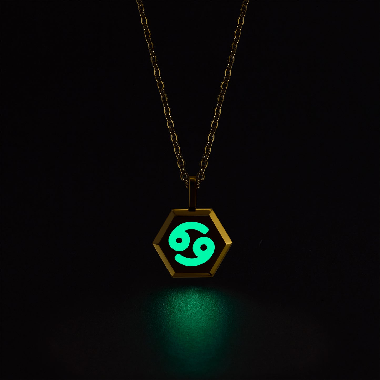 Cancer Zodiac Pendant Necklace (Gold / Silver)