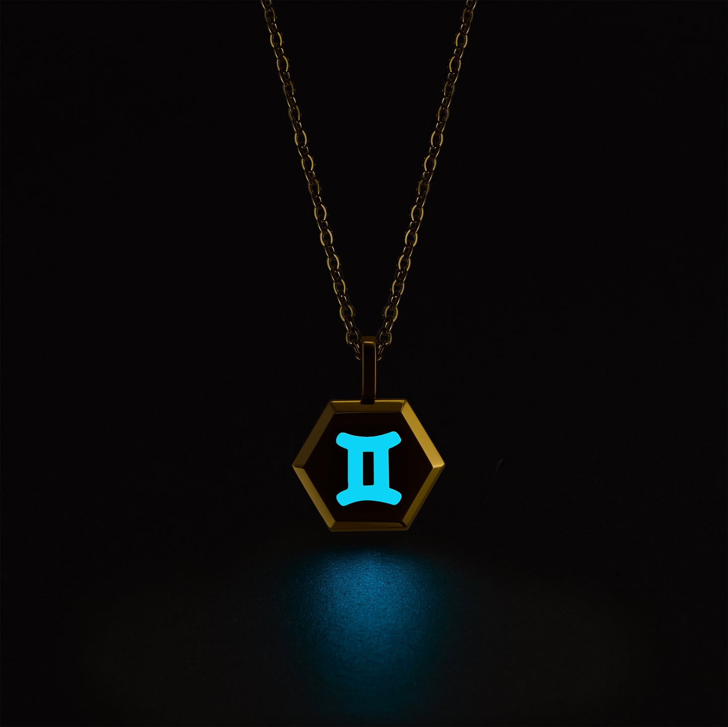 Gemini Zodiac Pendant Necklace (Gold / Silver)